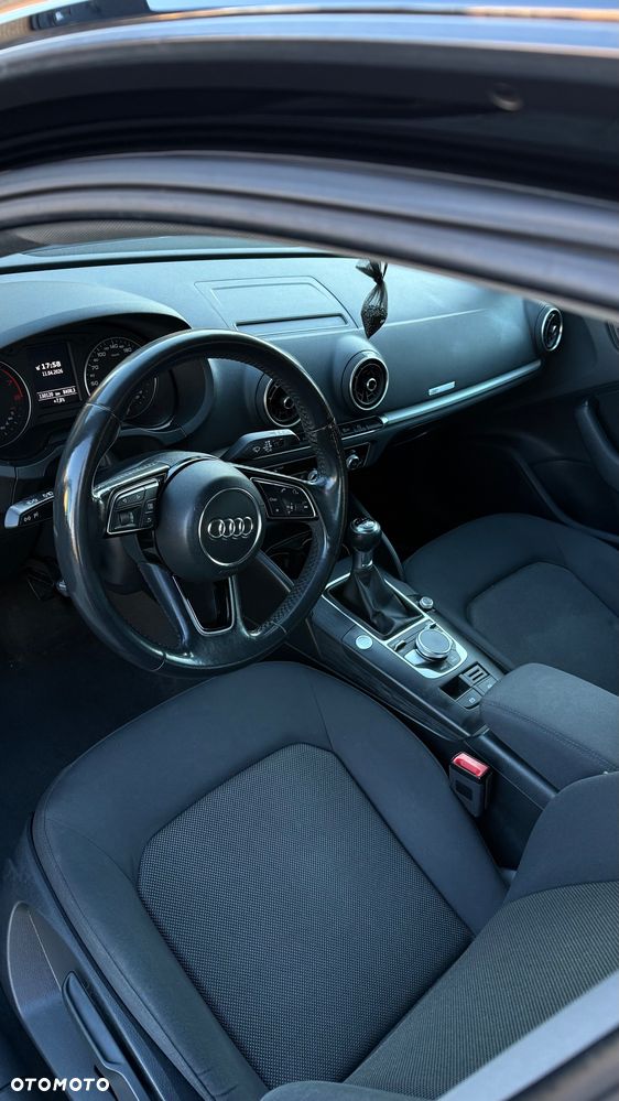 Audi A3 Sportback - 18