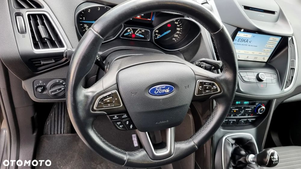 Ford C-MAX 2.0 TDCi Start-Stop-System Titanium - 19