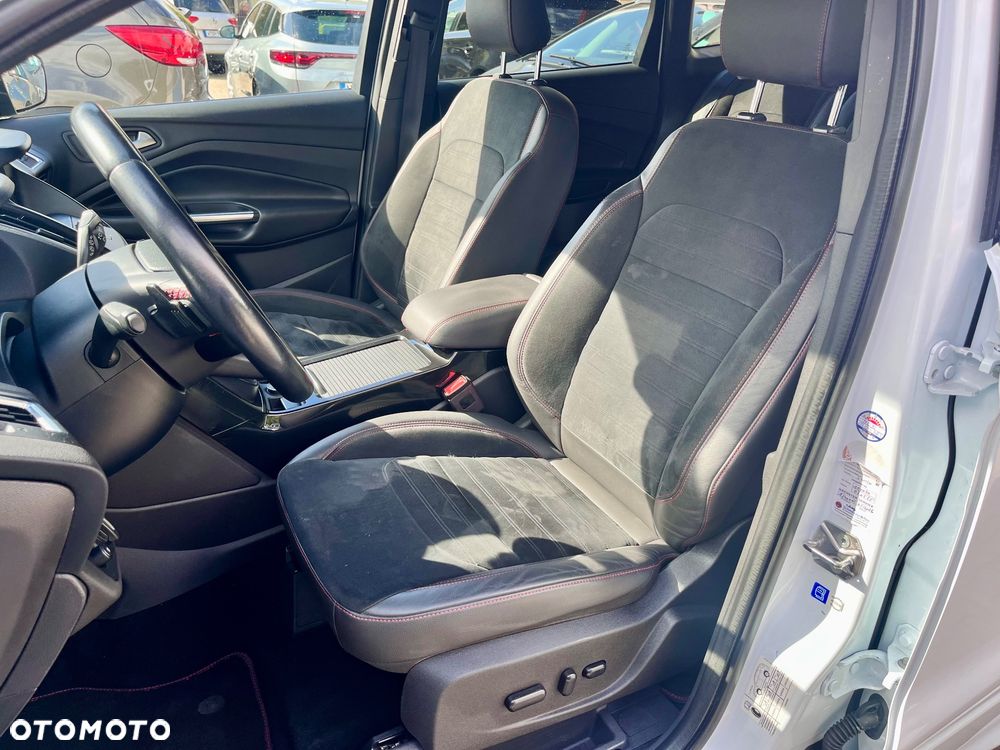 Ford Kuga 1.5 EcoBoost 4x4 ST-Line - 9