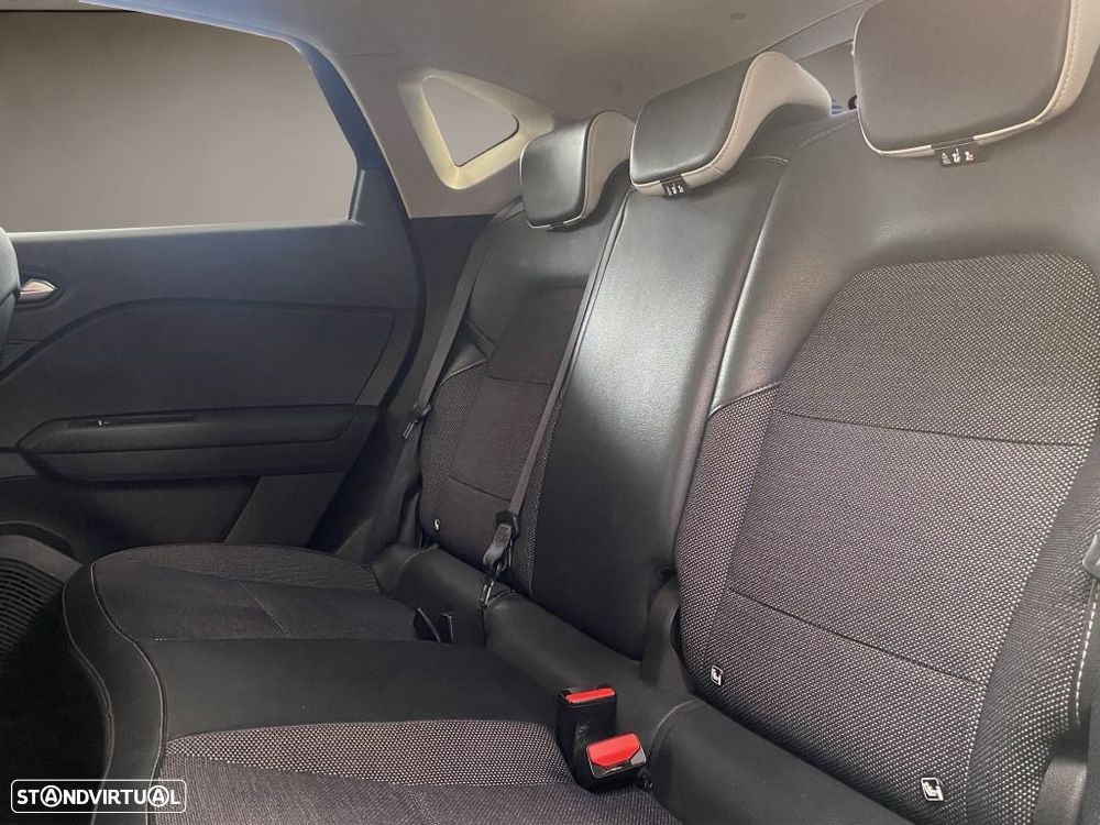 Renault Captur 1.0 TCe Techno - 14