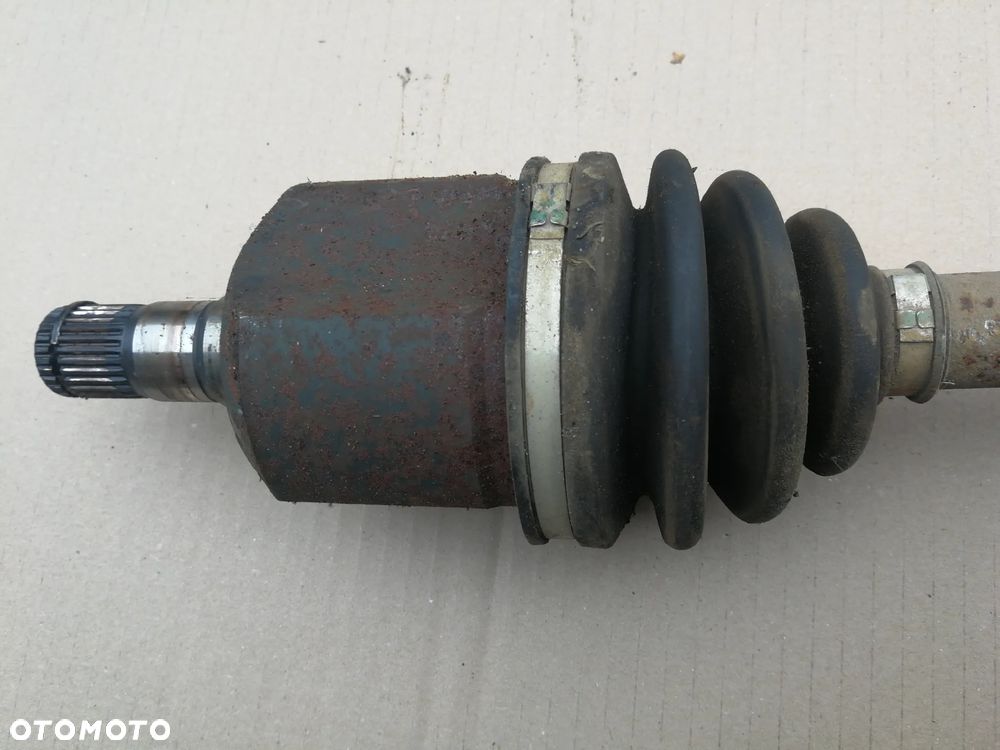 Półoś lewa Audi A3 8P 2.0 FSI Automat DSG  HFT - 4