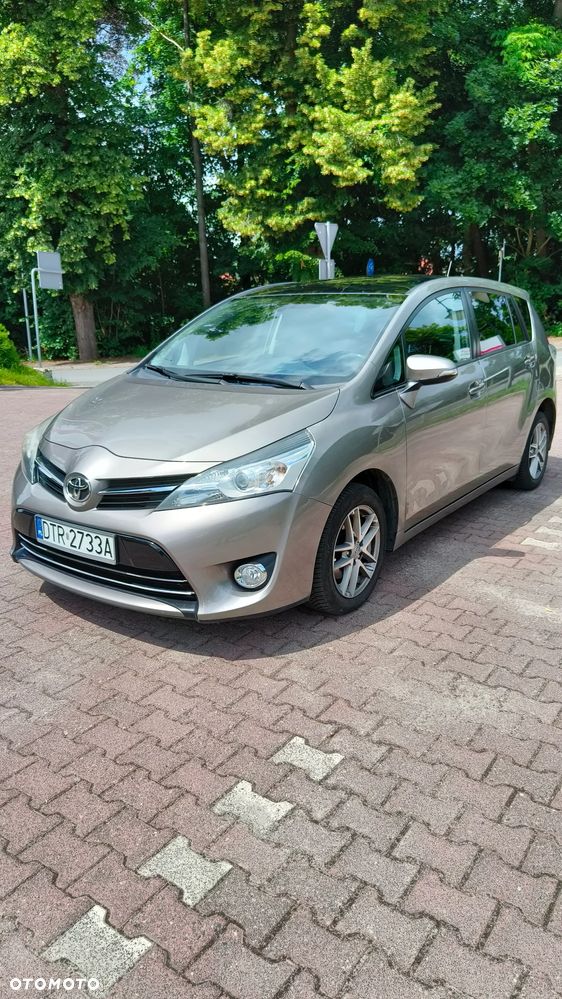 Toyota Verso 1.6 D-4D Active 7os - 8
