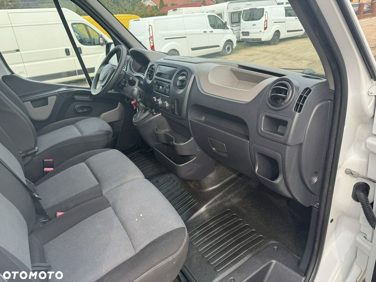 Renault Master - 10