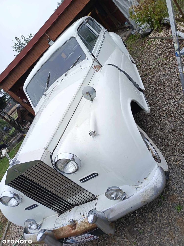 Rolls-Royce Wraith - 4