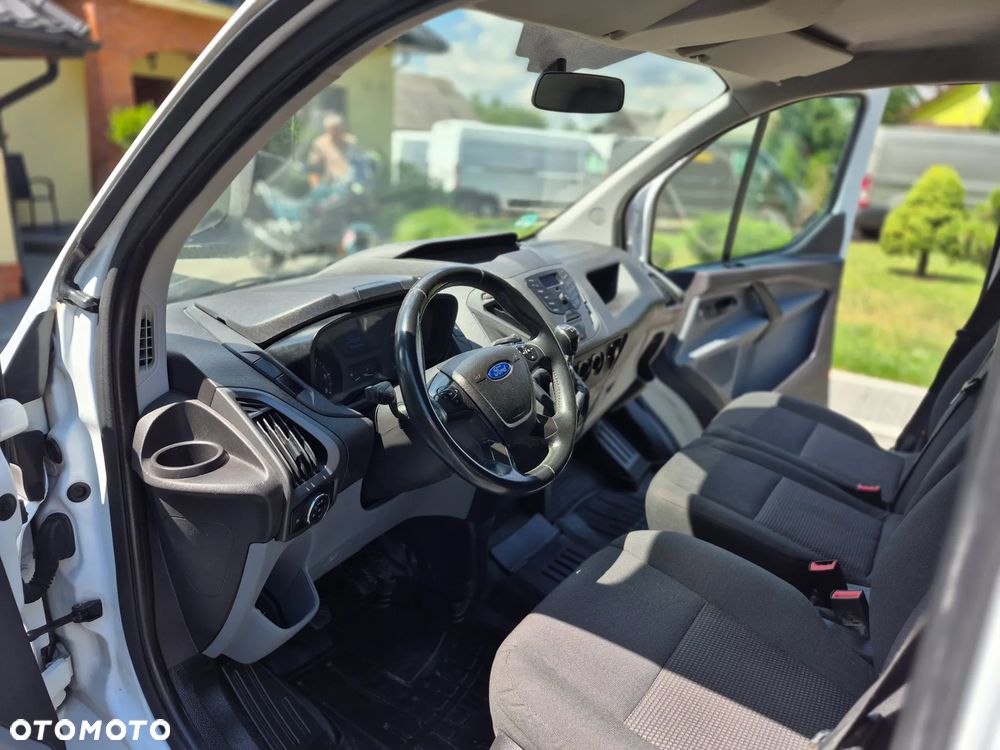 Ford Transit - 9