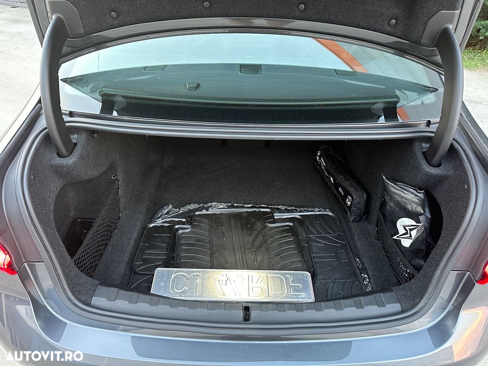 BMW Seria 3 - 31
