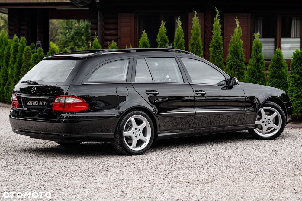 Mercedes-Benz Klasa E 320 T 4Matic Avantgarde - 16