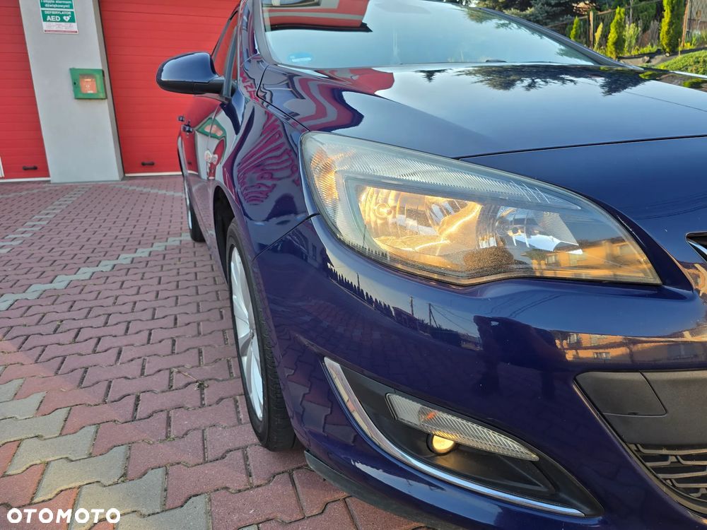 Opel Astra 1.4 Turbo Innovation - 17