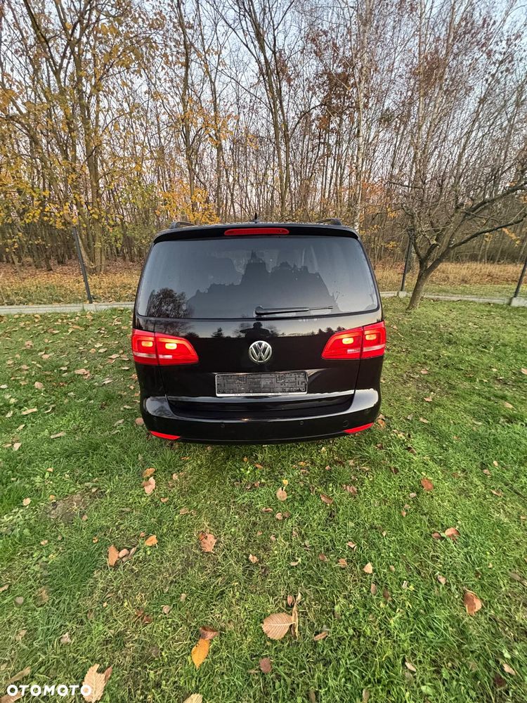 Volkswagen Touran 1.6 TDI DPF BlueMotion Technology Trendline - 5