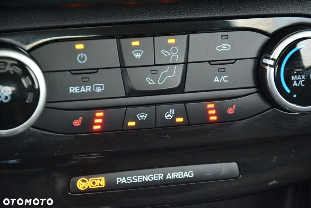 Ford Puma 1.5 EcoBlue TITANIUM - 29