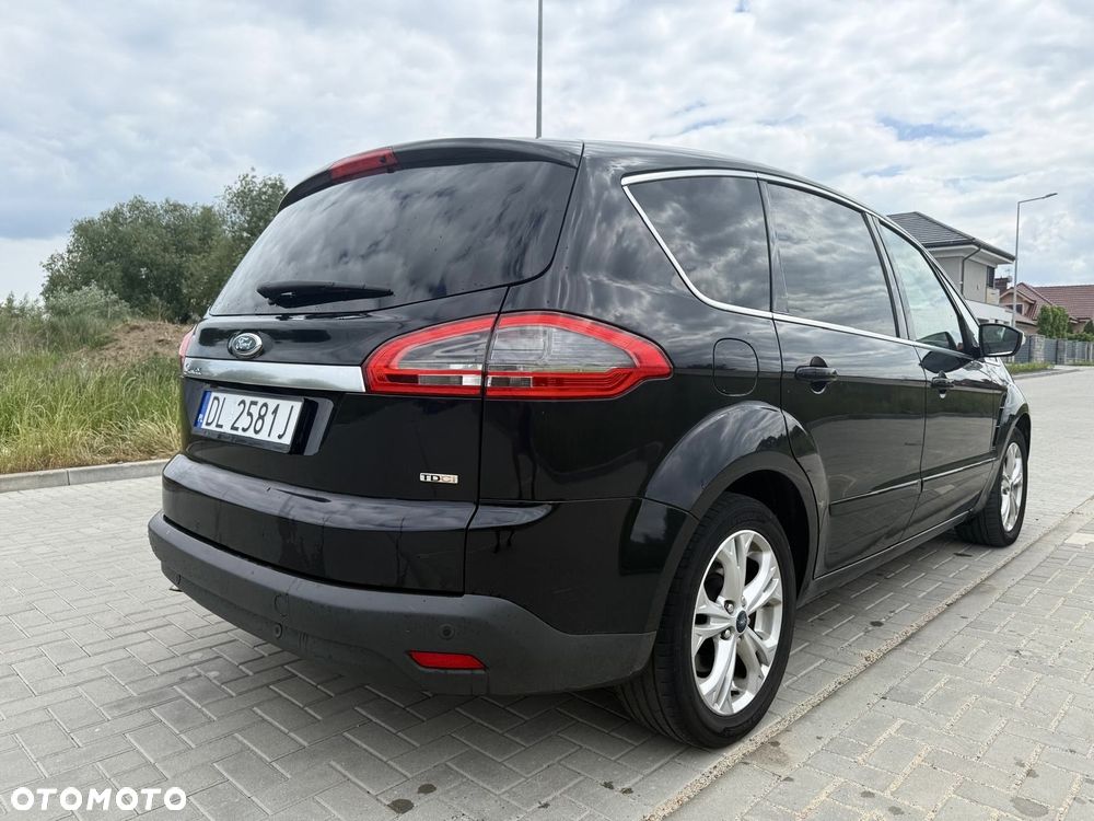 Ford S-Max 2.0 TDCi DPF Titanium - 4