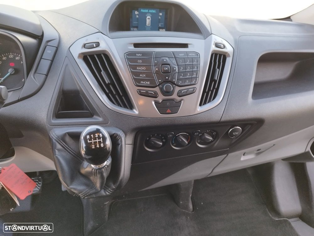 Ford Transit Custom  2.2 Tdci 125 Cv L2H1 Cabine  Dupla 6 Lugares - 19