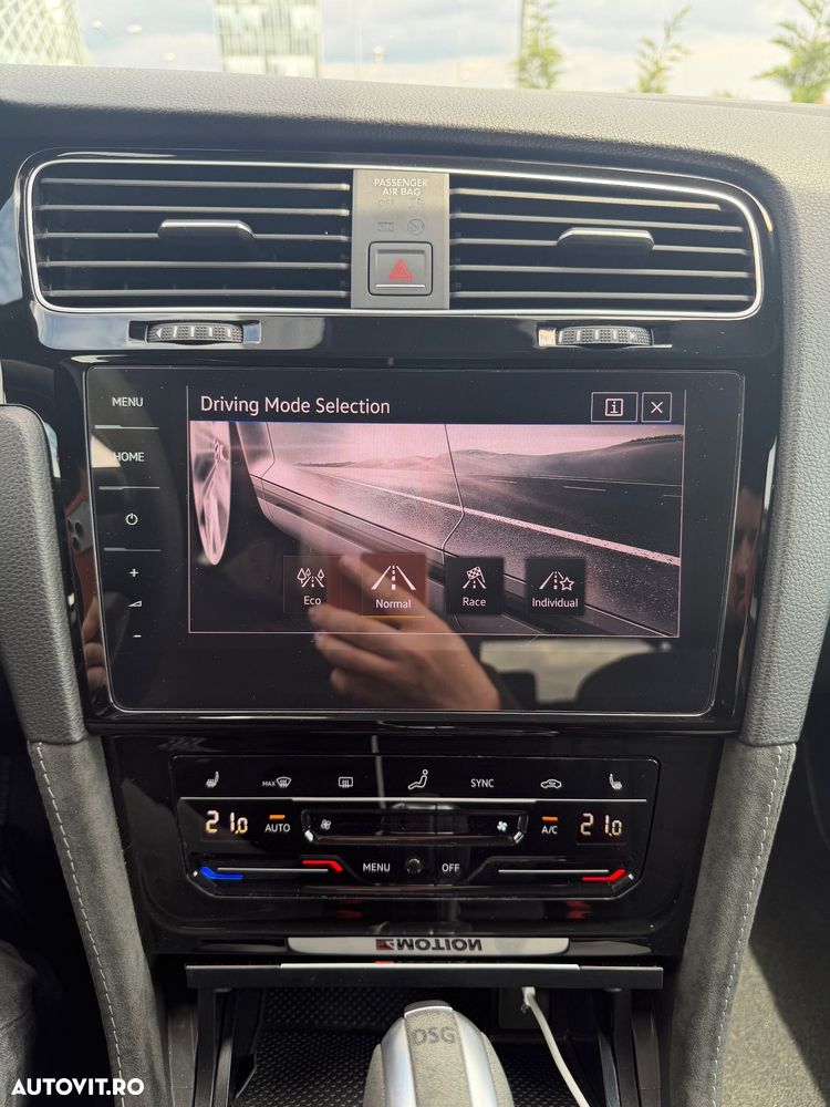 Volkswagen Golf 2.0 TSI DSG R - 21