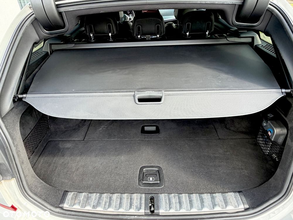BMW Seria 3 320d M Sport Shadow sport - 26