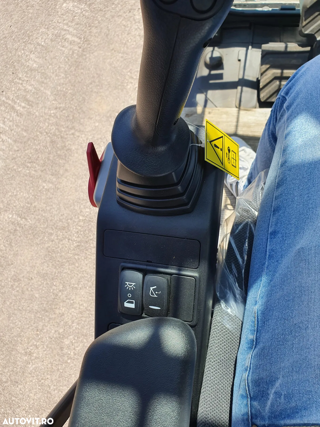 Volvo EC220ENL - 11