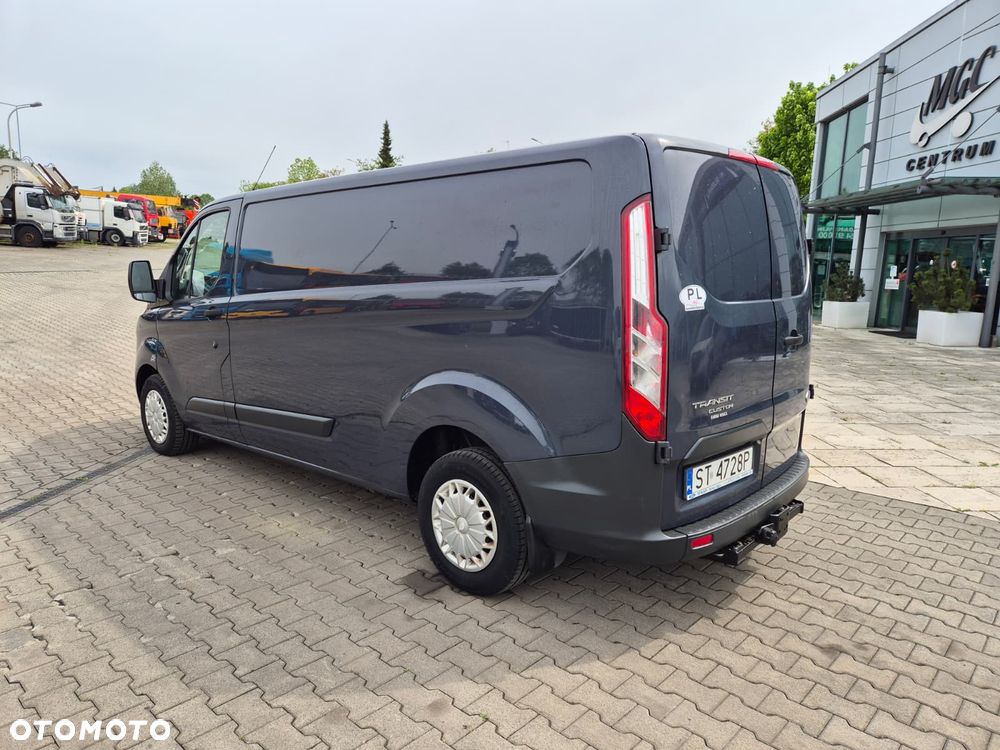 Ford TRANSIT CUSTOM 2.2 TDCi / L2H1 / LONG / BEZWYPADKOWY / SERWISOWANY / ZADBANY / HAK / GWARANCJA / 2800KG NA HAKU - 11
