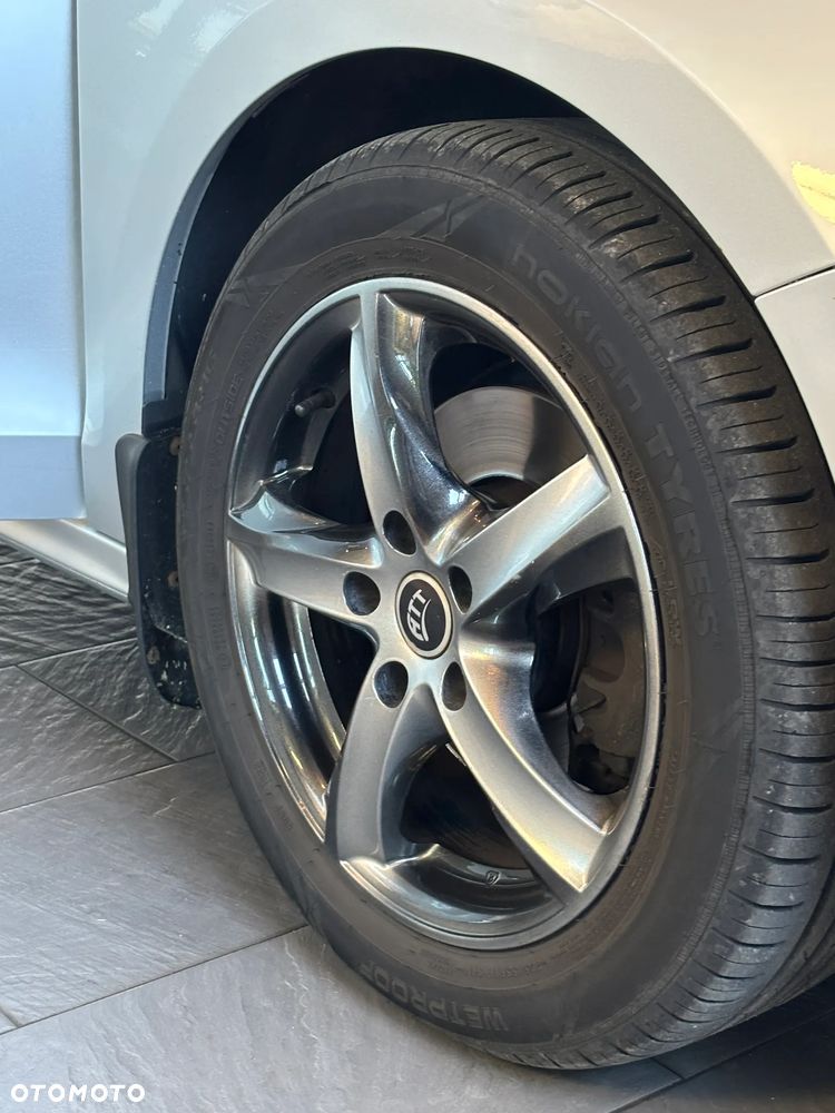Volkswagen Jetta 2.0 TDI DPF BMT Trendline - 32