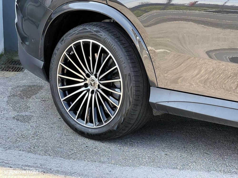 Mercedes-Benz GLC 300 de Coupe 4Matic - 5