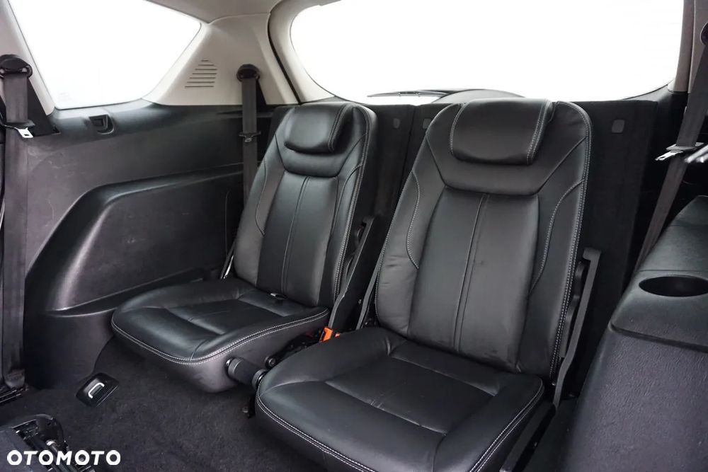 Ford S-Max 2.0 TDCi DPF Titanium X - 37