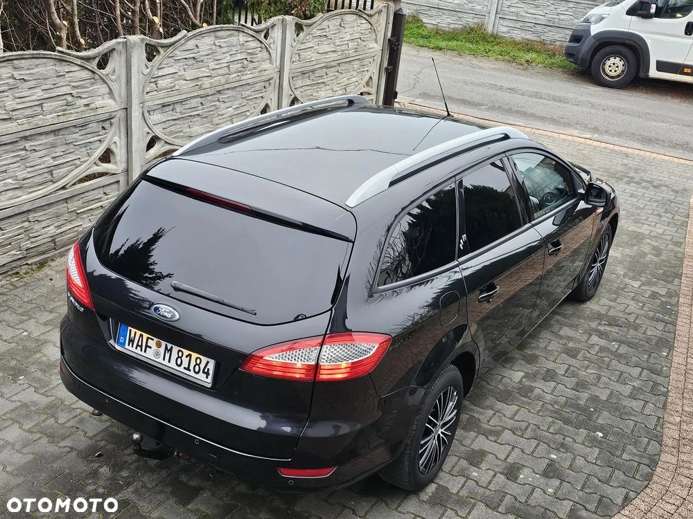 Ford Mondeo SW 2.0 Titanium - 9