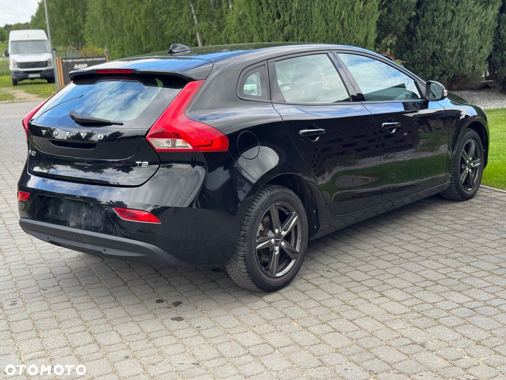Volvo V40 - 9