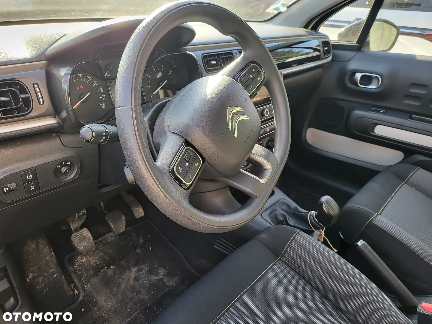 Citroën C3 1.2 PureTech Live - 17