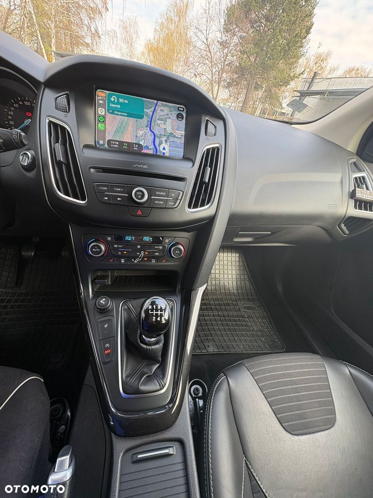 Ford Focus 1.5 TDCi Titanium - 4