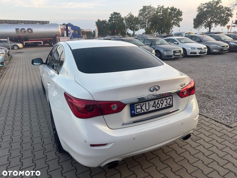 Infiniti Q50 2.0t Premium Executive - 12