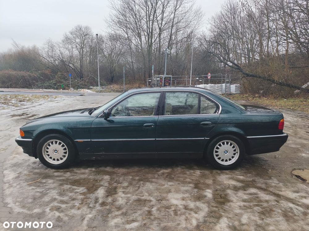 BMW Seria 7 - 14