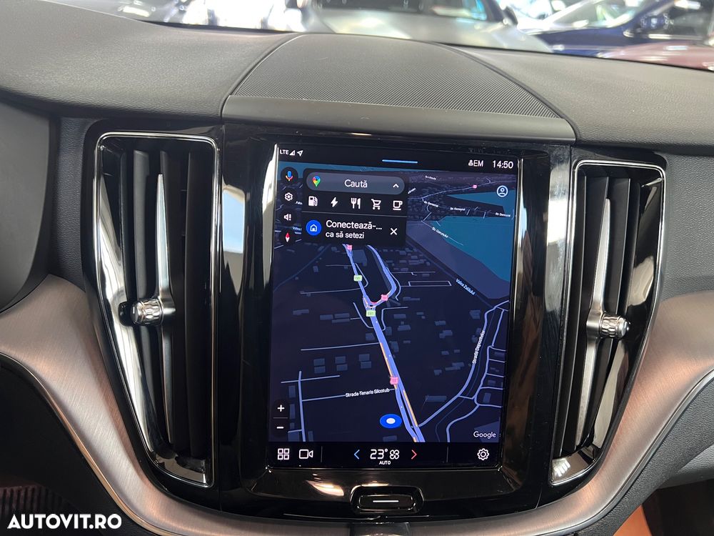 Volvo XC 60 T6 AWD Recharge Geartronic Inscription Expression - 32