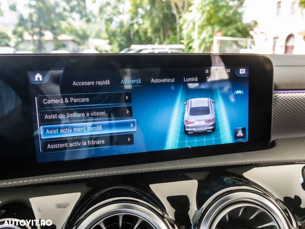 Mercedes-Benz CLA 180 Progressive - 32
