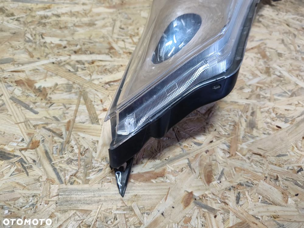 LAMPA PRZÓD PRZEDNIA LEWA KIERUNKOWSKAZ  NISSAN JUKE F15  EU - 2