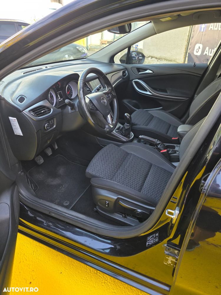 Opel Astra - 9