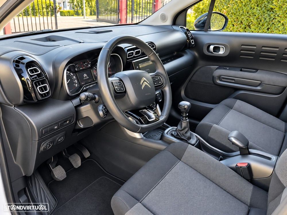 Citroën C3 Aircross 1.2 PureTech Shine Pack - 16