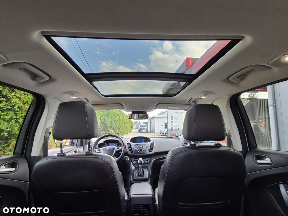Ford Kuga 2.0 TDCi 4x4 Titanium - 29