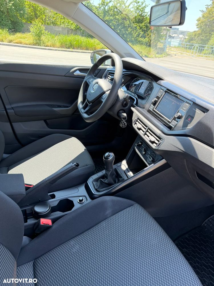 Volkswagen Polo - 5
