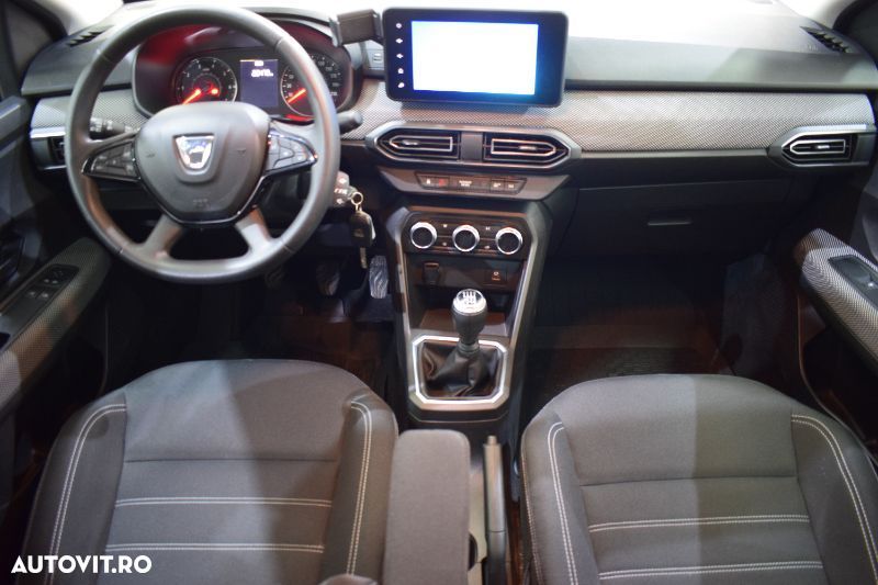 Dacia Logan TCe 90 MT6 Comfort - 10