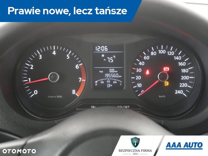Volkswagen Polo - 12