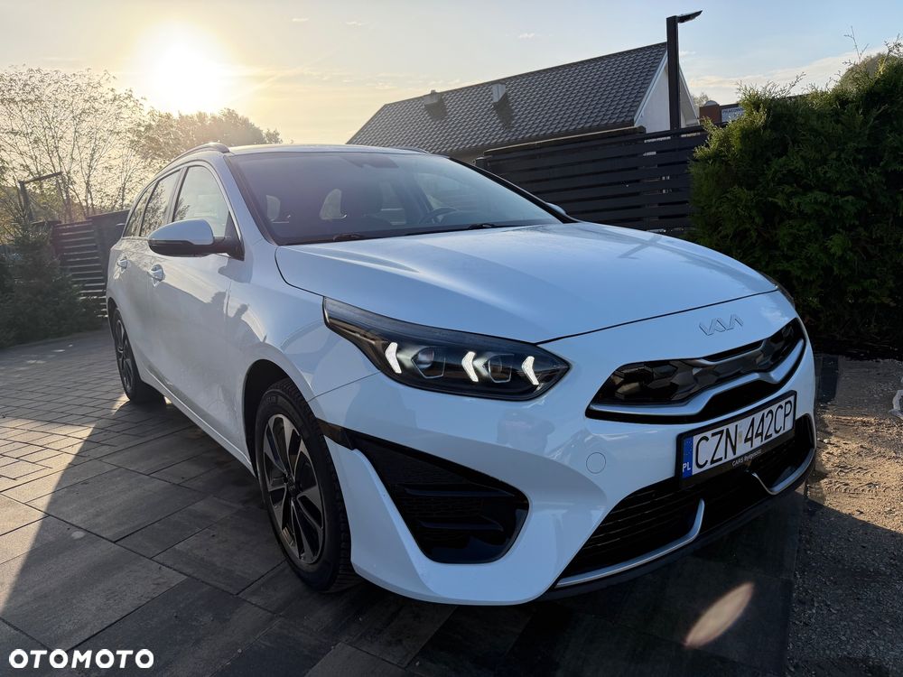 Kia Ceed - 6