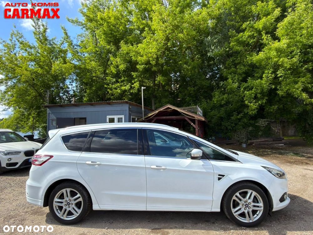 Ford S-Max - 8