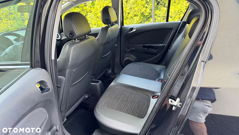 Opel Corsa - 28