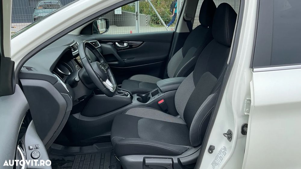Nissan Qashqai - 13