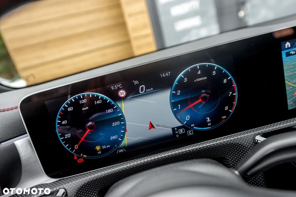 Mercedes-Benz CLA 220 7G-DCT AMG Line - 27