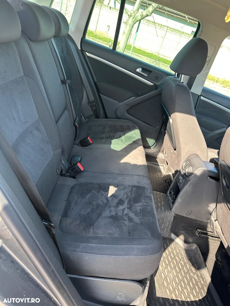 Volkswagen Tiguan 2.0 TDI 4Motion Sport & Style - 8