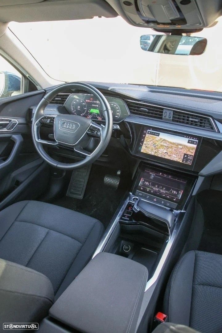 Audi e-tron 50 quattro - 16