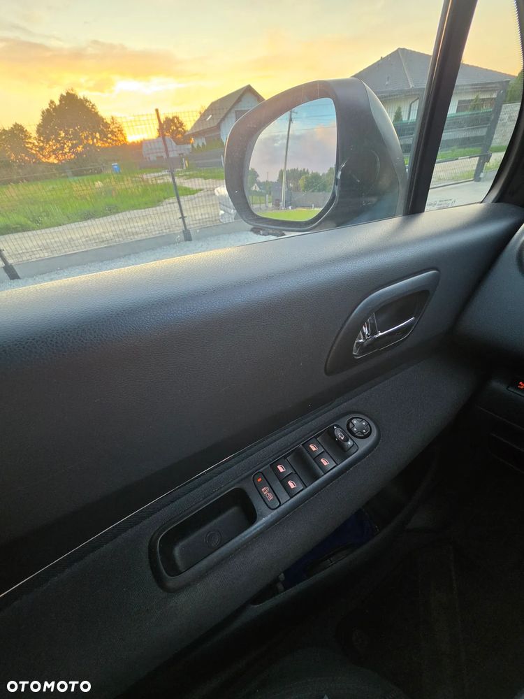 Peugeot 5008 2.0 HDi Business Line 7os - 20