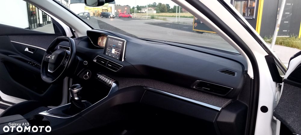 Peugeot 3008 1.2 PureTech GPF Access S&S - 15