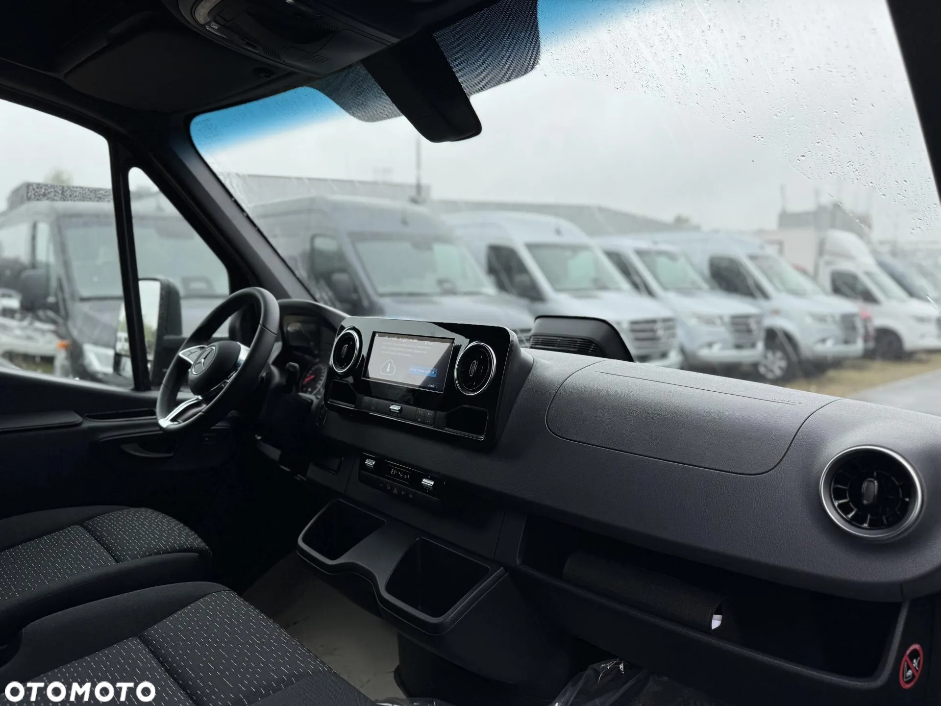 Mercedes-Benz Sprinter - 8