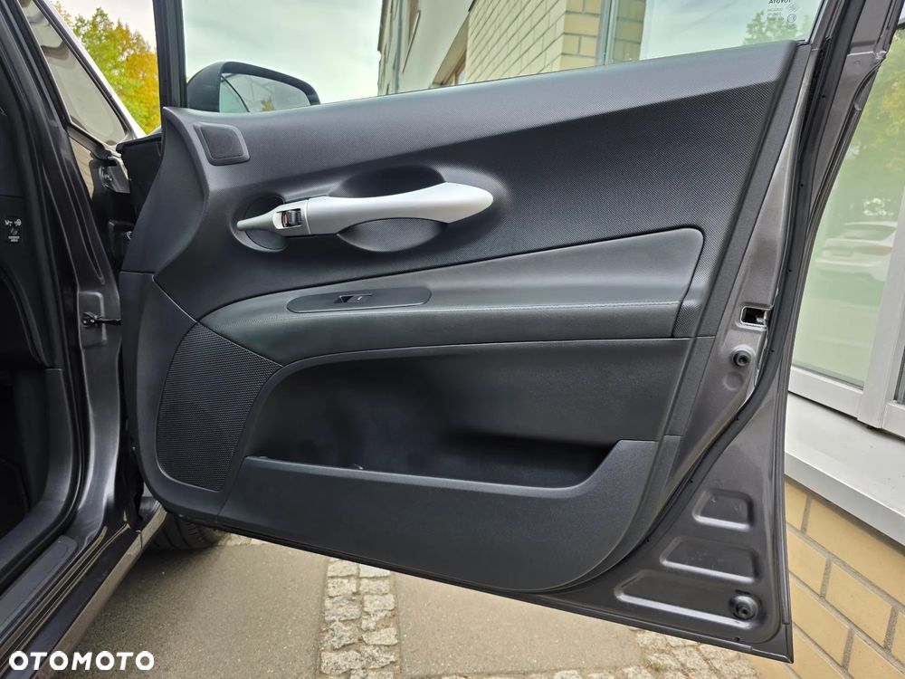 Toyota Auris - 23