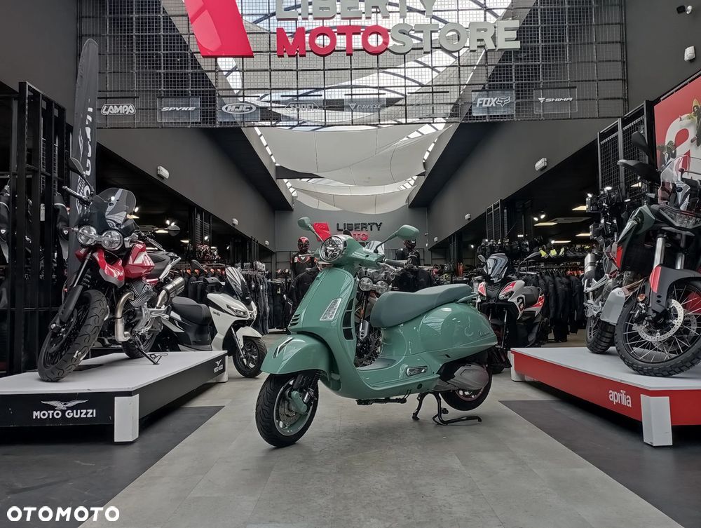 Vespa GTS - 3